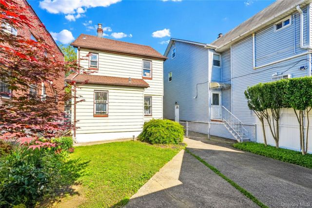 61-20 156th Street, Flushing, NY 11367