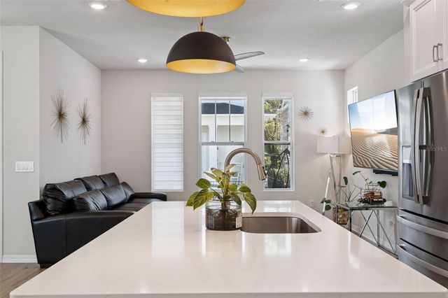 936 KYLEE ALY, Winter Garden, FL 34787