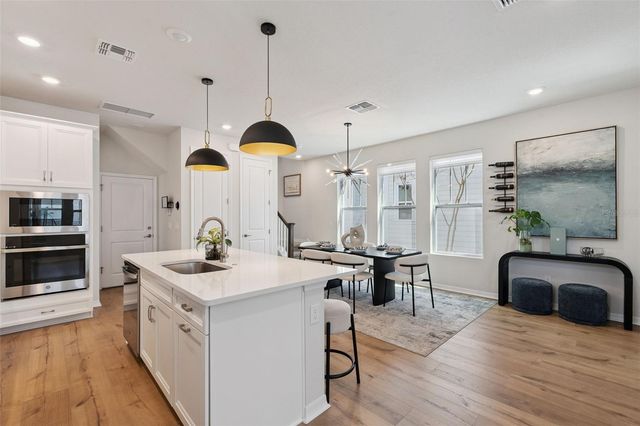 936 KYLEE ALY, Winter Garden, FL 34787