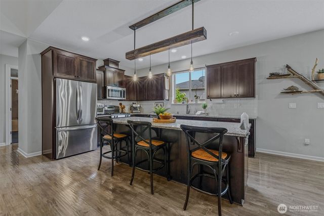2404 NE 187th Place, Vancouver, WA 98684