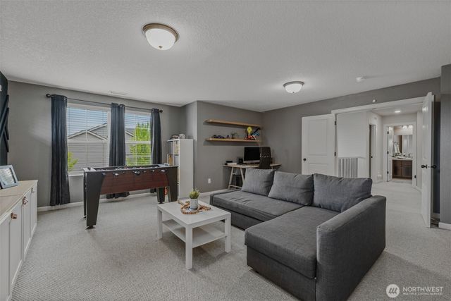 2404 NE 187th Place, Vancouver, WA 98684