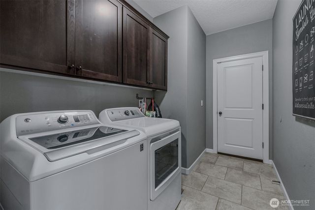 2404 NE 187th Place, Vancouver, WA 98684