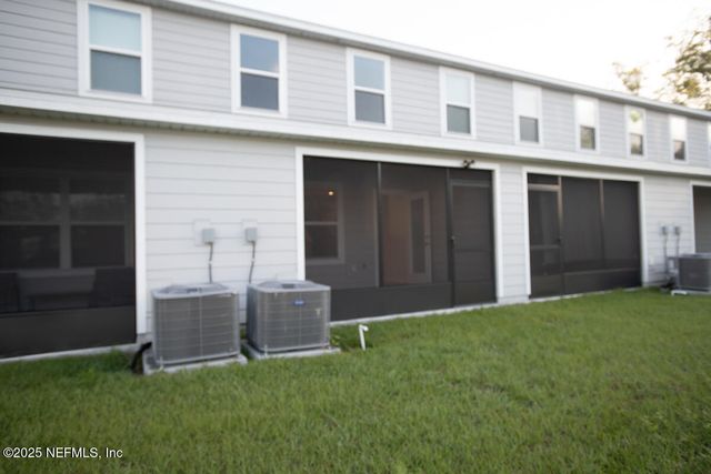 7176 LUMINARY Lane, Jacksonville, FL 32210