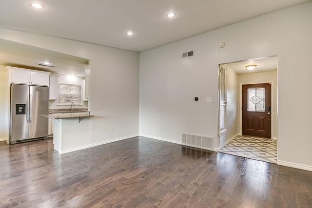 12107 Scissortail DR, Austin, TX 78750