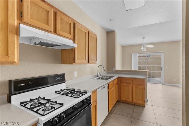 683 Harbor Mist Avenue, Henderson, NV 89015