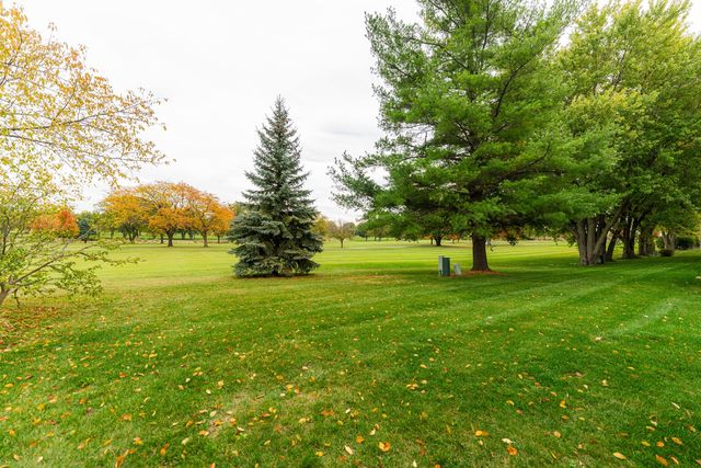 1169 Golf Court, Dekalb, IL 60115