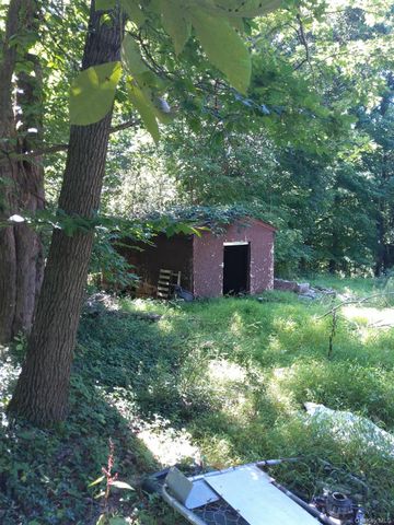 90 Arcardian Trail, Blooming Grove, NY 10950