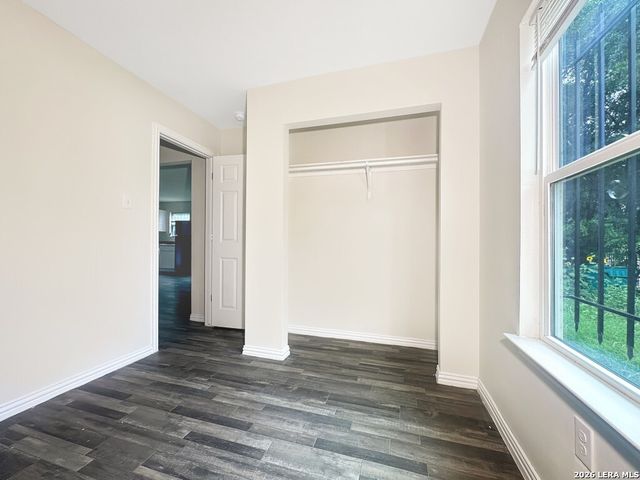 3355 MARTIN LUTHER KING DR, San Antonio, TX 78220