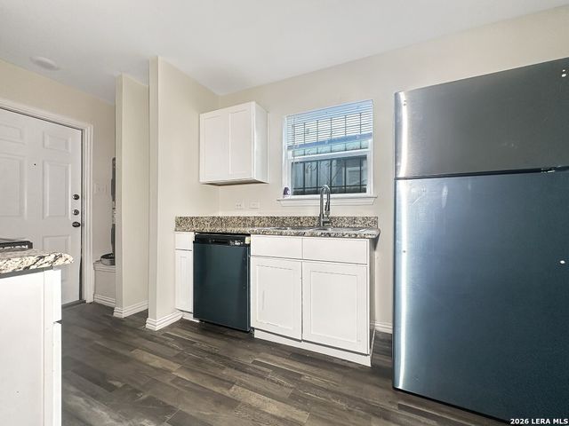 3355 MARTIN LUTHER KING DR, San Antonio, TX 78220