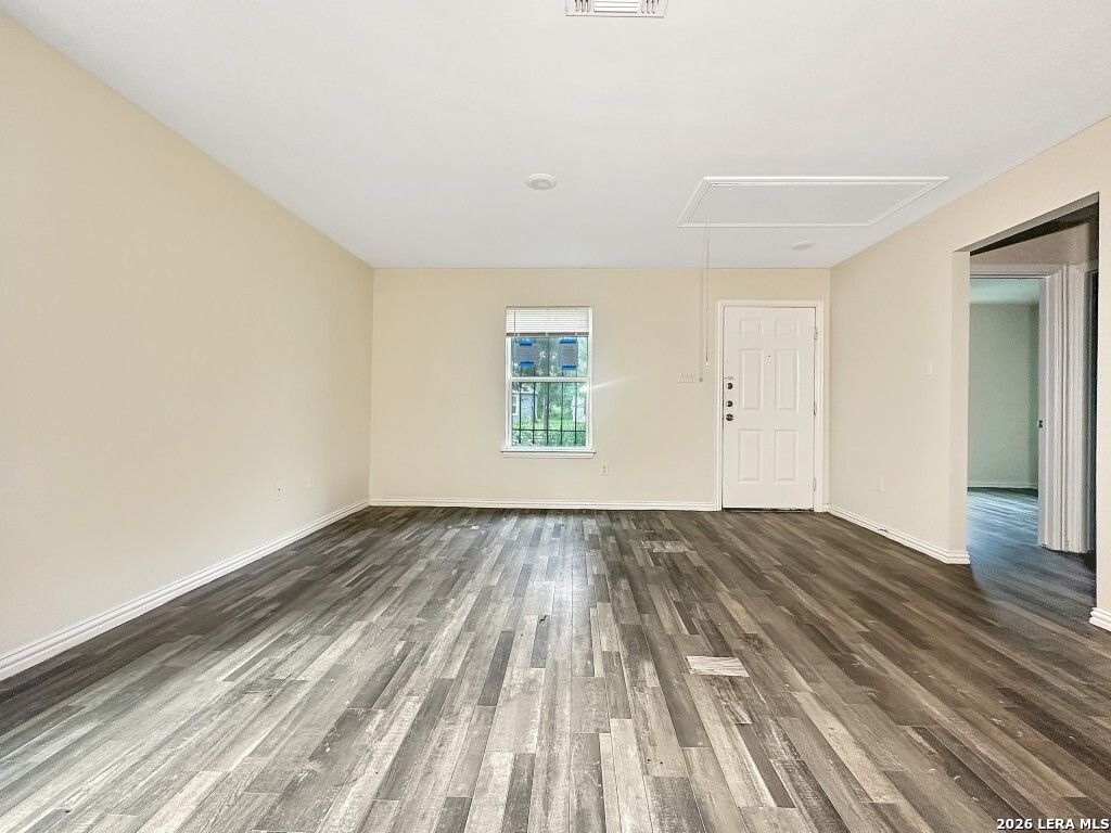 3355 MARTIN LUTHER KING DR, San Antonio, TX 78220