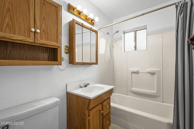 1675 Auburn Way, Reno, NV 89502