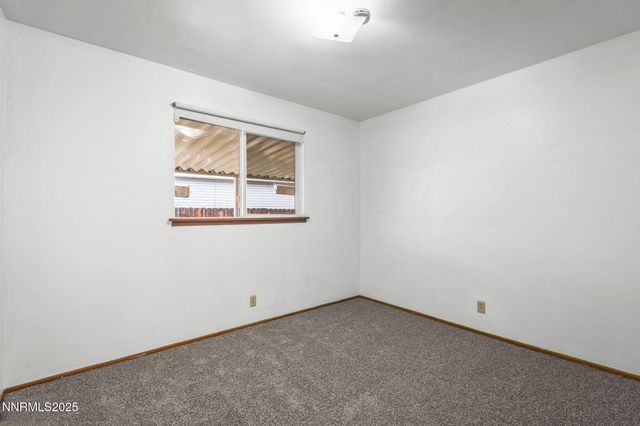 1675 Auburn Way, Reno, NV 89502