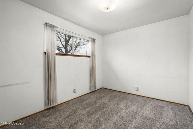 1675 Auburn Way, Reno, NV 89502