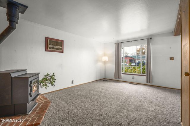 1675 Auburn Way, Reno, NV 89502