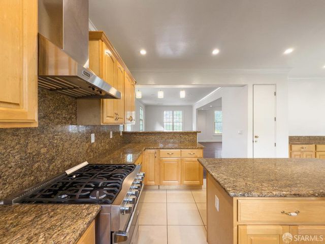 1325 Portola Drive, San Francisco, CA 94127