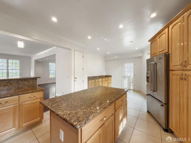 1325 Portola Drive, San Francisco, CA 94127