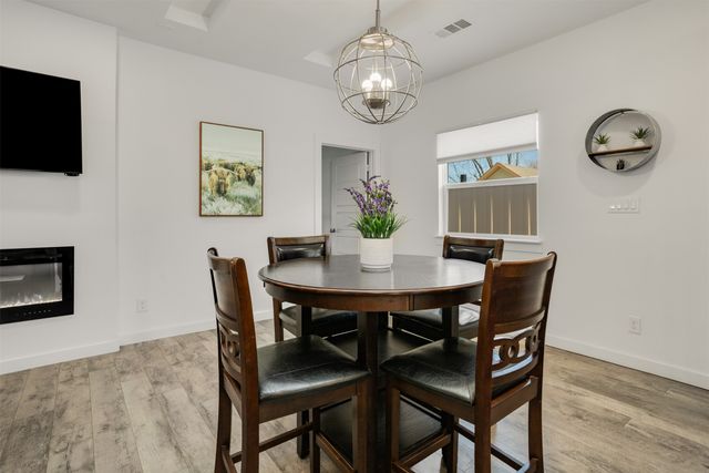3725 Toronto Street, Dallas, TX 75212