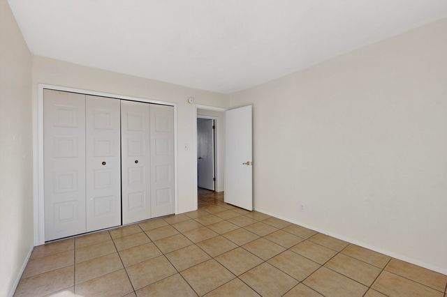 816 Stagecoach Road SE, Rio Rancho, NM 87124