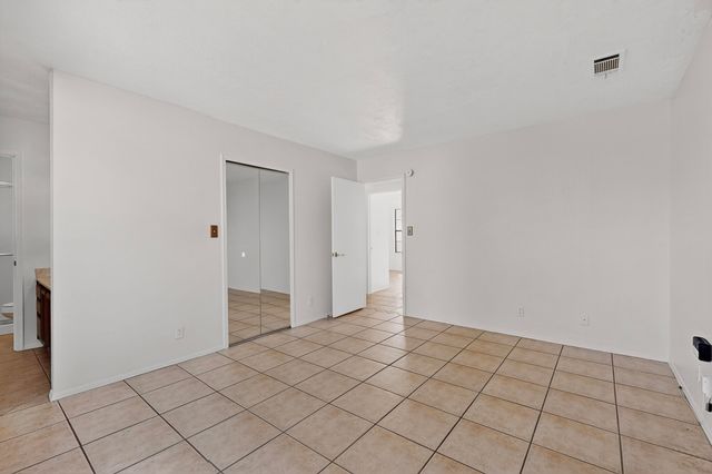 816 Stagecoach Road SE, Rio Rancho, NM 87124