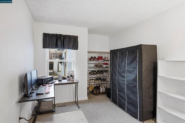 368 Atherton Ave, Pittsburg, CA 94565