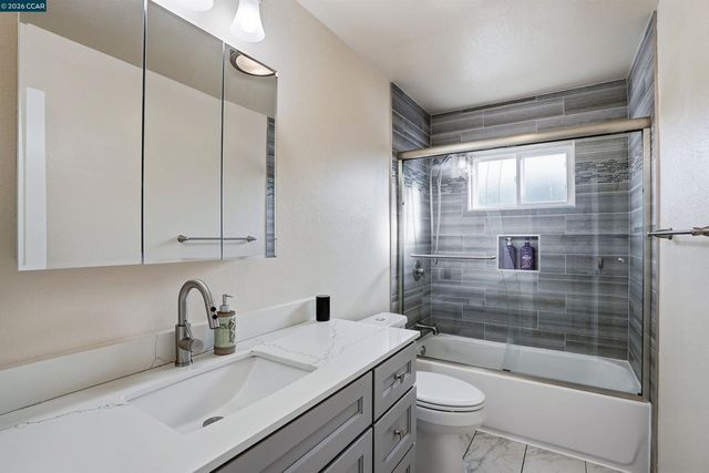 368 Atherton Ave, Pittsburg, CA 94565