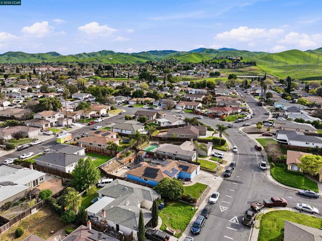 368 Atherton Ave, Pittsburg, CA 94565