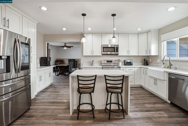 368 Atherton Ave, Pittsburg, CA 94565