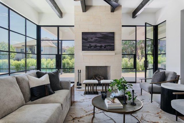 6409 Madrone Tree LN, Austin, TX 78738