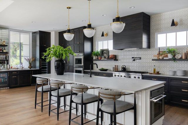 6409 Madrone Tree LN, Austin, TX 78738