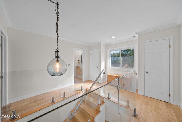 30729 Lakefront Drive, Agoura Hills, CA 91301