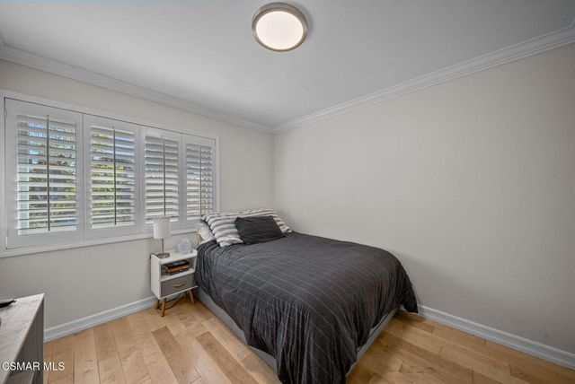 30729 Lakefront Drive, Agoura Hills, CA 91301