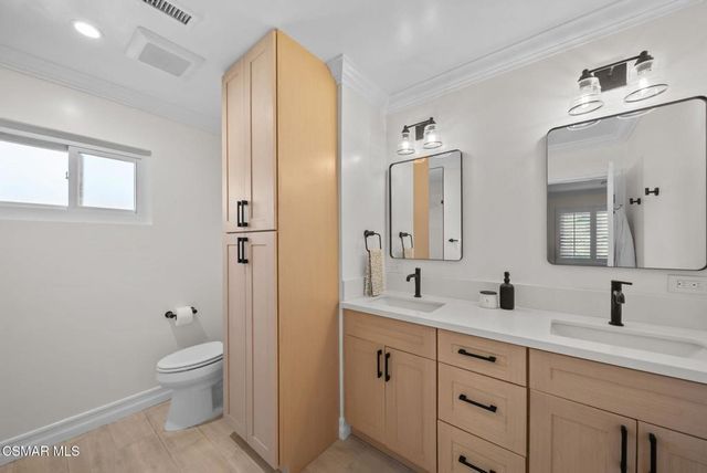 30729 Lakefront Drive, Agoura Hills, CA 91301
