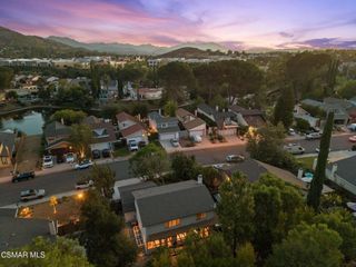 30729 Lakefront Drive, Agoura Hills, CA 91301