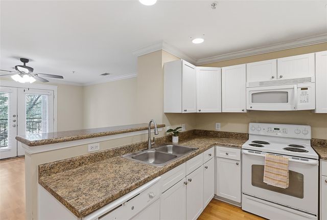 1725 Harvey Mitchell Parkway S 1431, College Station, TX 77840