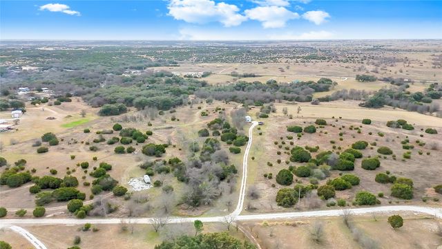 213 PR 1743 B, Clifton, TX 76634