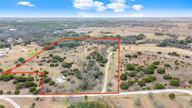 213 PR 1743 B, Clifton, TX 76634