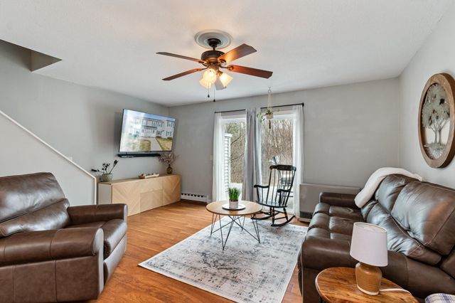 34 Brickyard Rd Unit 18, Essex Junction, VT 05452