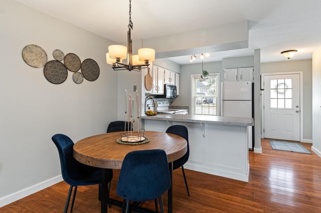 34 Brickyard Rd Unit 18, Essex Junction, VT 05452