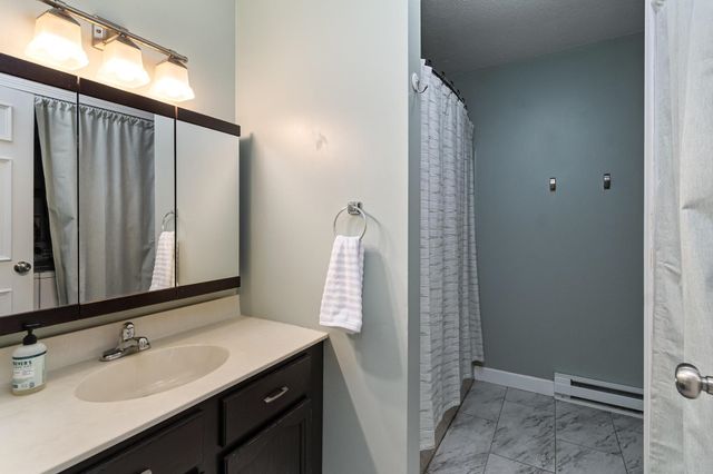 34 Brickyard Rd Unit 18, Essex Junction, VT 05452