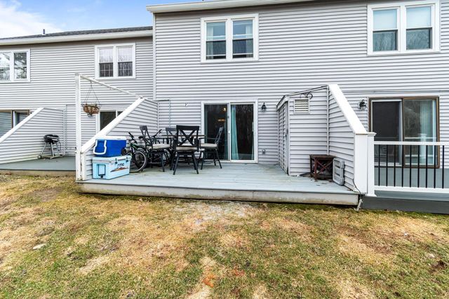 34 Brickyard Rd Unit 18, Essex Junction, VT 05452
