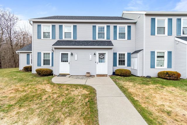 34 Brickyard Rd Unit 18, Essex Junction, VT 05452