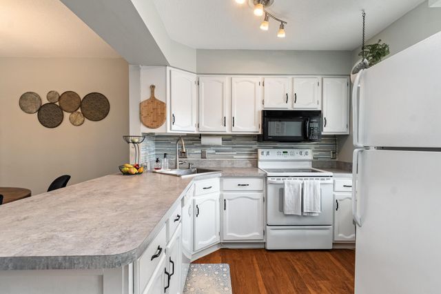 34 Brickyard Rd Unit 18, Essex Junction, VT 05452