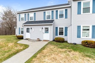 34 Brickyard Rd Unit 18, Essex Junction, VT 05452