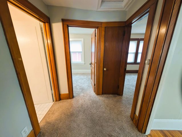 709 Hague Avenue, Saint Paul, MN 55104