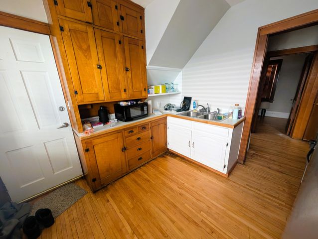 709 Hague Avenue, Saint Paul, MN 55104