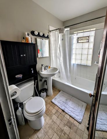 709 Hague Avenue, Saint Paul, MN 55104