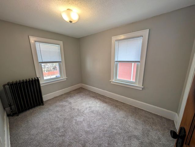 709 Hague Avenue, Saint Paul, MN 55104