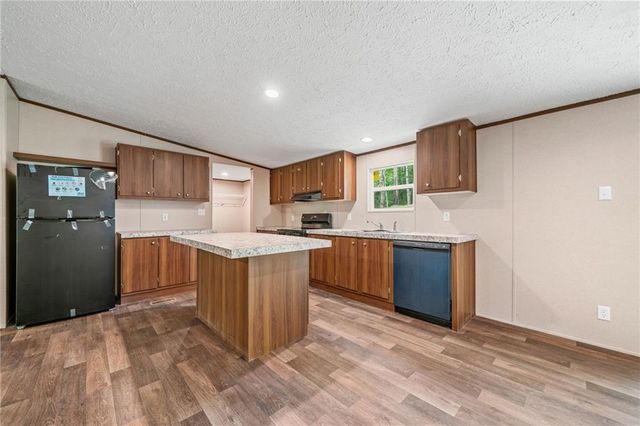 220 Jetty Drive, Ellijay, GA 30540