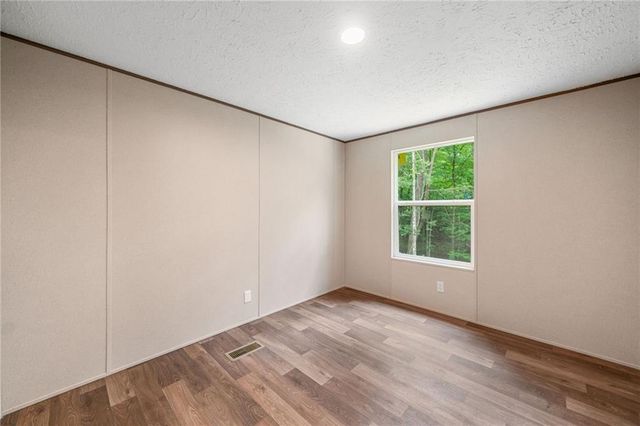 220 Jetty Drive, Ellijay, GA 30540