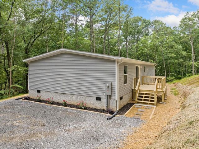 220 Jetty Drive, Ellijay, GA 30540